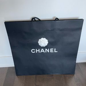 Chanel shopping bag with Camelia flower